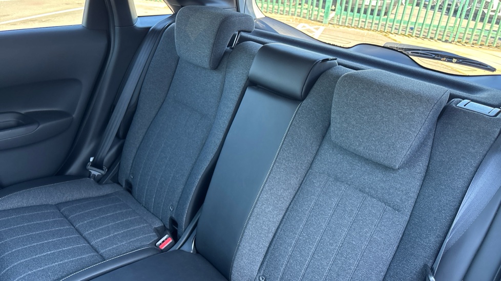Honda Jazz 1.5 i-MMD Hybrid Advance 5dr eCVT Hybrid Hatchback - Image 8