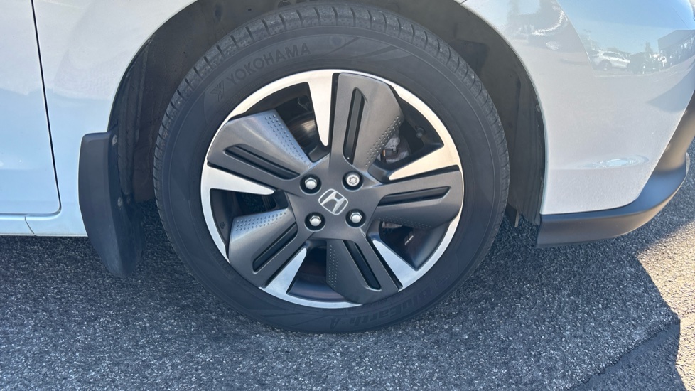 Honda Jazz 1.5 i-MMD Hybrid Advance 5dr eCVT Hybrid Hatchback - Image 13