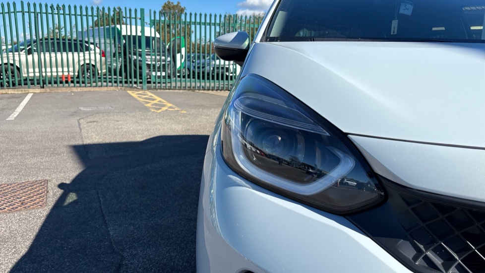 Honda Jazz 1.5 i-MMD Hybrid Advance 5dr eCVT Hybrid Hatchback - Image 18