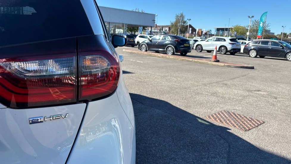 Honda Jazz 1.5 i-MMD Hybrid Advance 5dr eCVT Hybrid Hatchback - Image 25