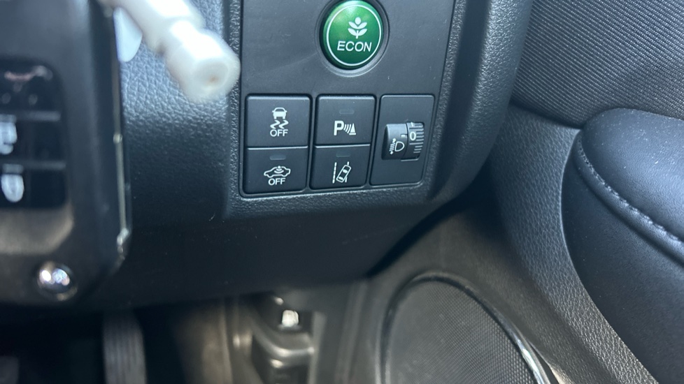 Honda HR-V 1.5 i-VTEC SE CVT 5dr Petrol Hatchback - Image 19