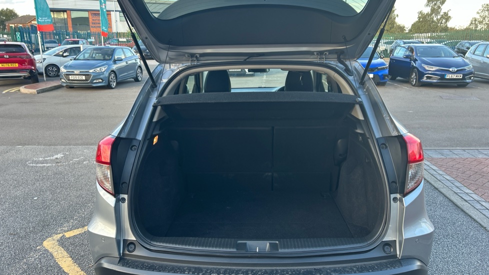 Honda HR-V 1.5 i-VTEC SE CVT 5dr Petrol Hatchback - Image 35