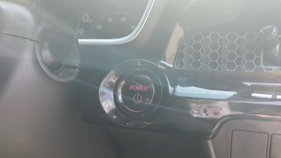 Honda CR-V 2.0 eHEV Elegance 5dr eCVT Hybrid Estate - Image 18