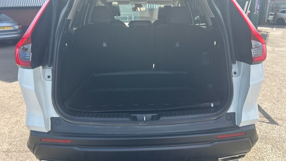 Honda CR-V 2.0 eHEV Elegance 5dr eCVT Hybrid Estate - Image 37