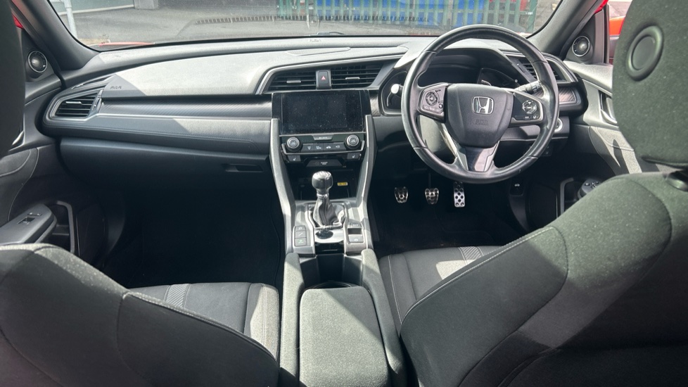 Honda Civic 1.5 VTEC Turbo Sport Plus 5dr Petrol Hatchback - Image 4