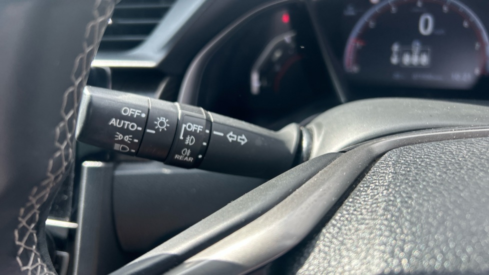 Honda Civic 1.5 VTEC Turbo Sport Plus 5dr Petrol Hatchback - Image 13