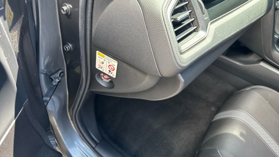 Honda Civic 1.6 i-DTEC SR 5dr Diesel Hatchback - Image 30