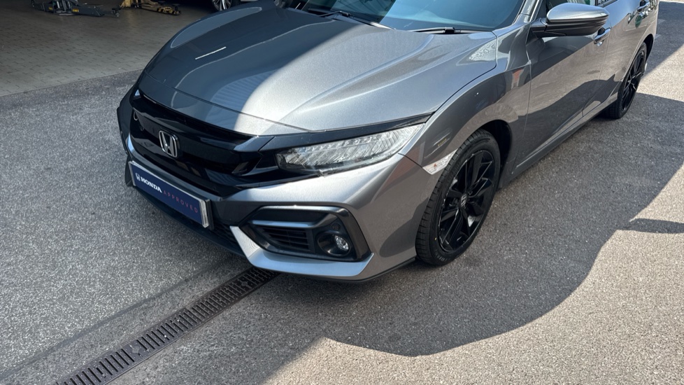 Honda Civic 1.6 i-DTEC SR 5dr Diesel Hatchback - Image 33