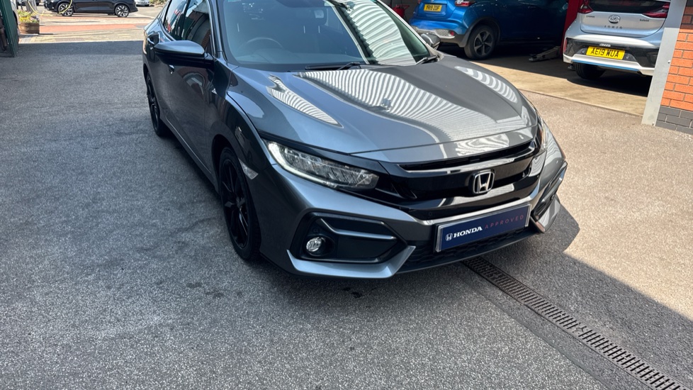Honda Civic 1.6 i-DTEC SR 5dr Diesel Hatchback - Image 34