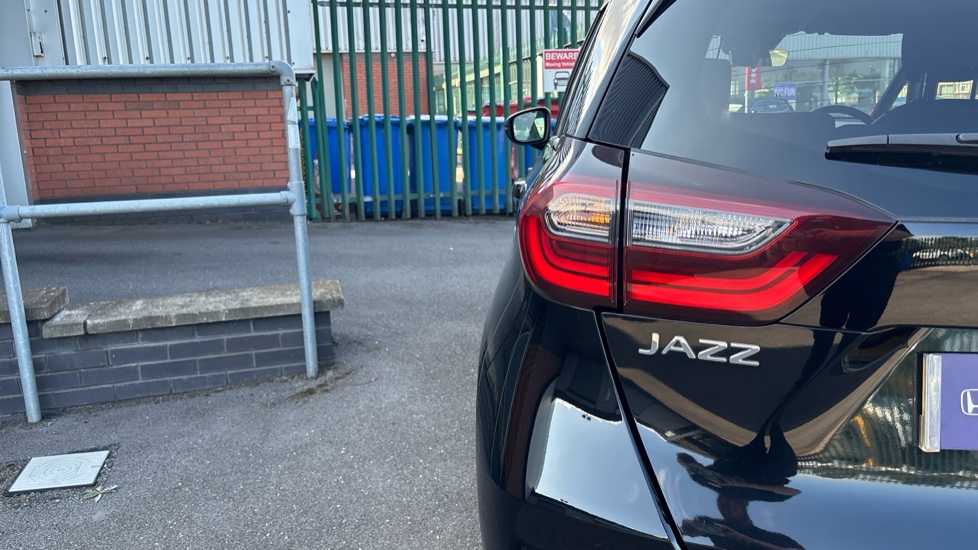 Honda Jazz 1.5 i-MMD Hybrid Advance 5dr eCVT Hybrid Hatchback - Image 20