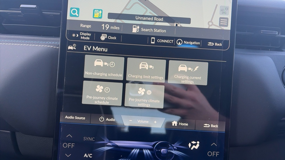 Honda E Ny1 150kW Elegance 69kWh 5dr Auto Electric Hatchback - Image 25