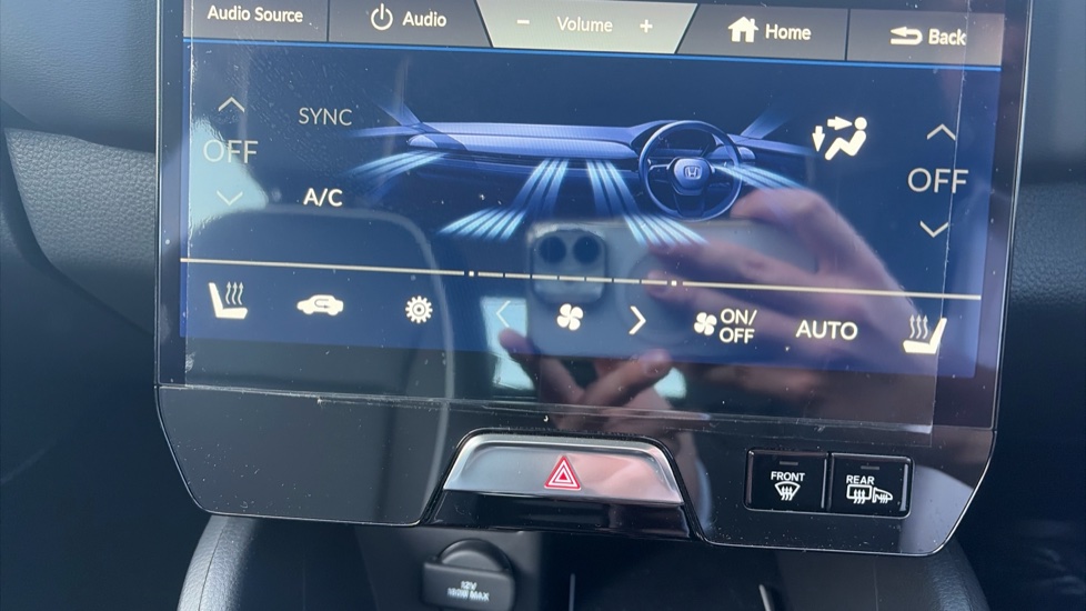 Honda E Ny1 150kW Elegance 69kWh 5dr Auto Electric Hatchback - Image 26