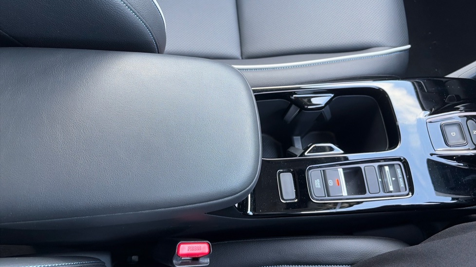 Honda E Ny1 150kW Elegance 69kWh 5dr Auto Electric Hatchback - Image 30