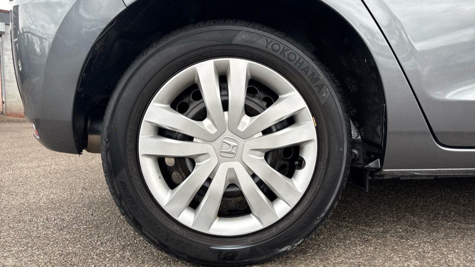 Honda Jazz 1.5 i-MMD Hybrid SE 5dr eCVT Hybrid Hatchback - Image 9