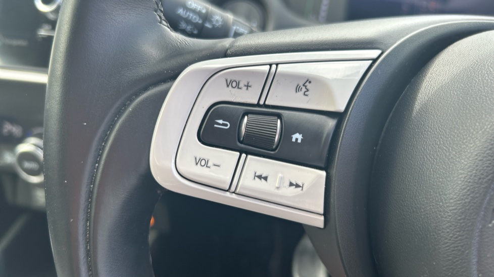 Honda Jazz 1.5 i-MMD Hybrid EX 5dr eCVT Hybrid Hatchback - Image 17