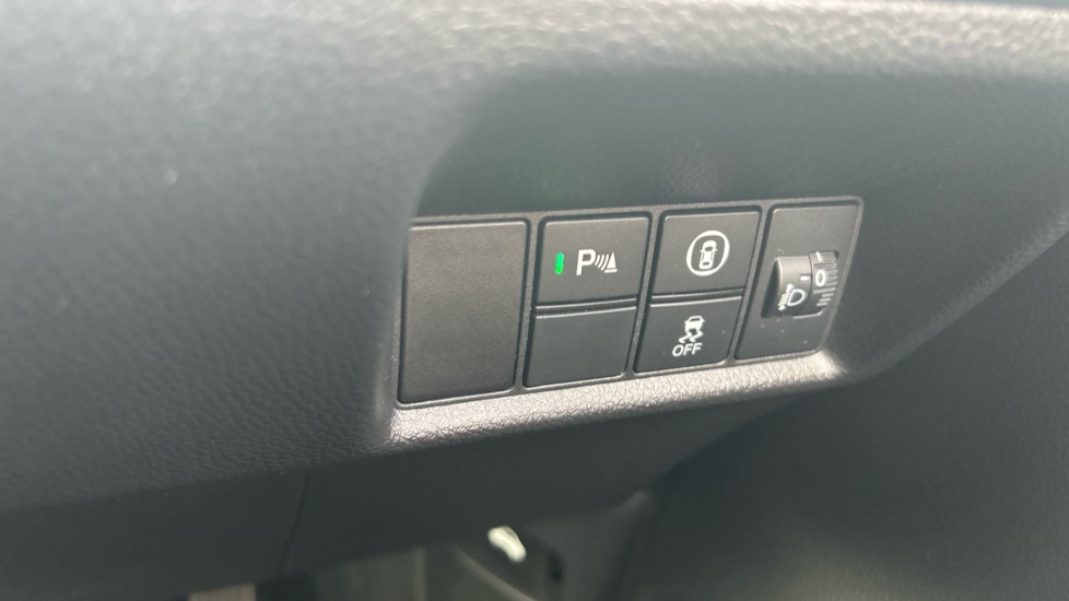 Honda Jazz 1.5 i-MMD Hybrid EX 5dr eCVT Hybrid Hatchback - Image 18