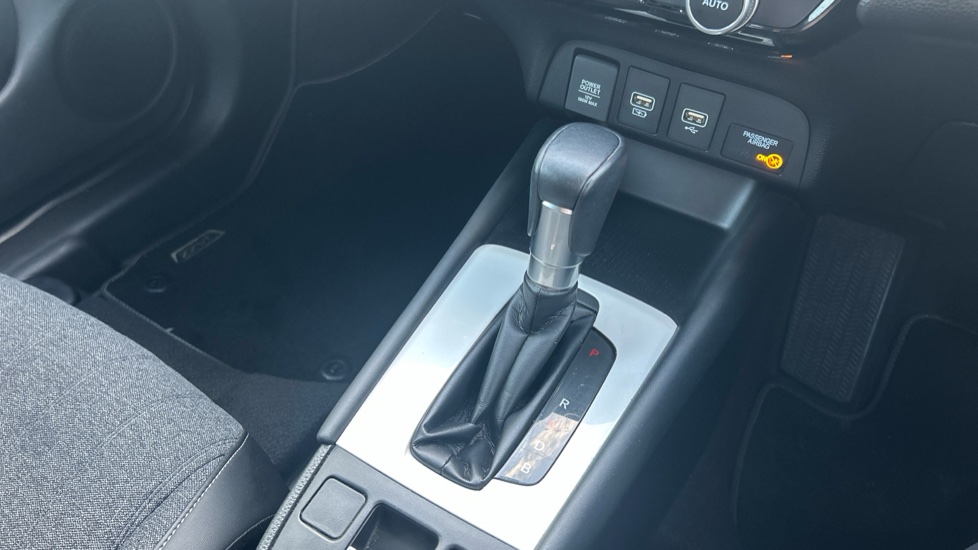 Honda Jazz 1.5 i-MMD Hybrid EX 5dr eCVT Hybrid Hatchback - Image 25