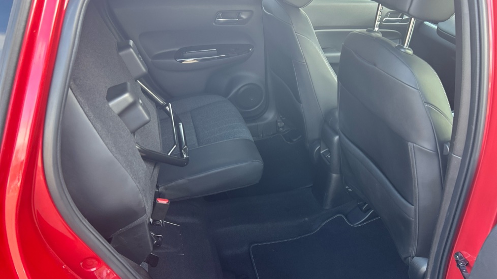 Honda Jazz 1.5 i-MMD Hybrid EX 5dr eCVT Hybrid Hatchback - Image 34
