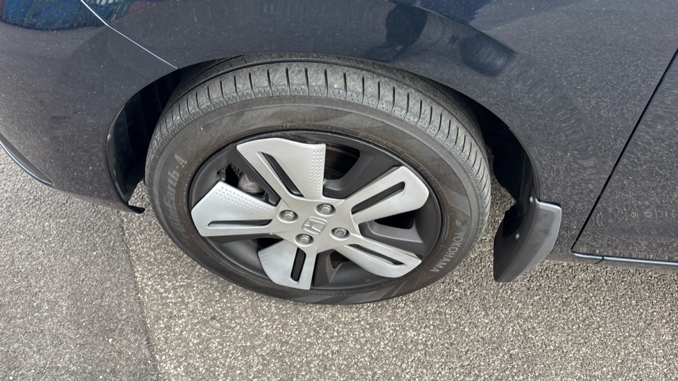 Honda Jazz 1.5 i-MMD Hybrid EX 5dr eCVT Hybrid Hatchback - Image 16