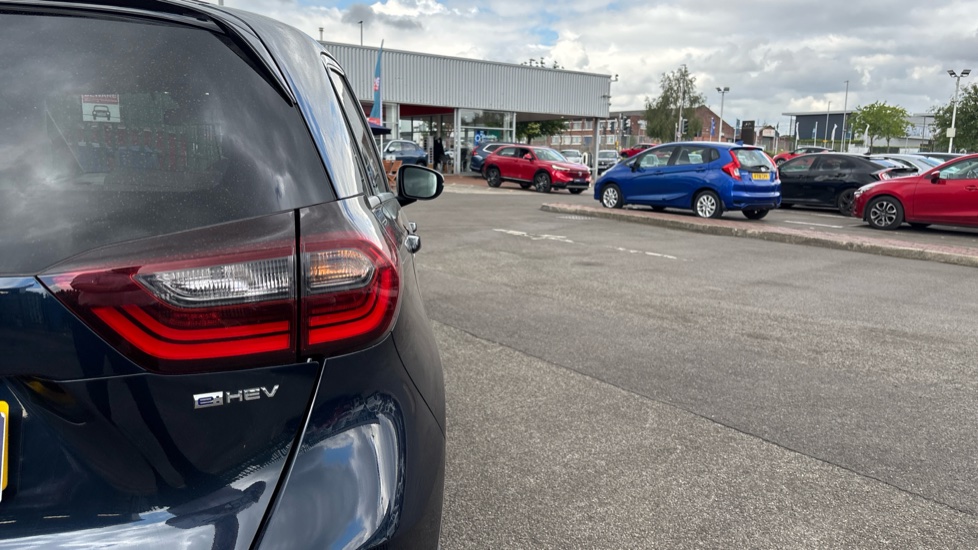 Honda Jazz 1.5 i-MMD Hybrid EX 5dr eCVT Hybrid Hatchback - Image 24