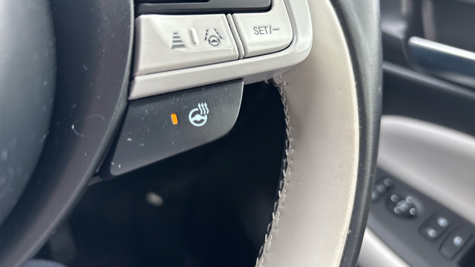 Honda Jazz 1.5 i-MMD Hybrid EX 5dr eCVT Hybrid Hatchback - Image 26