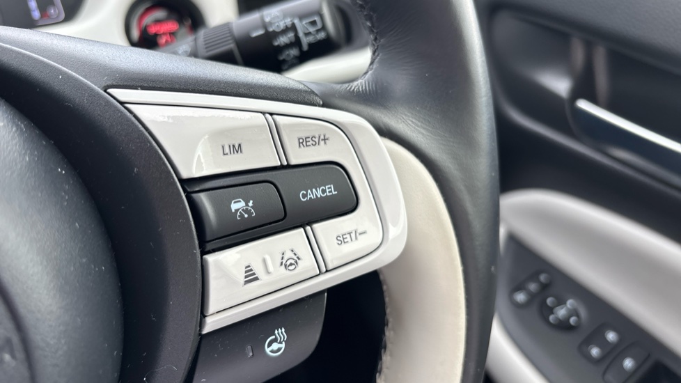 Honda Jazz 1.5 i-MMD Hybrid EX 5dr eCVT Hybrid Hatchback - Image 27