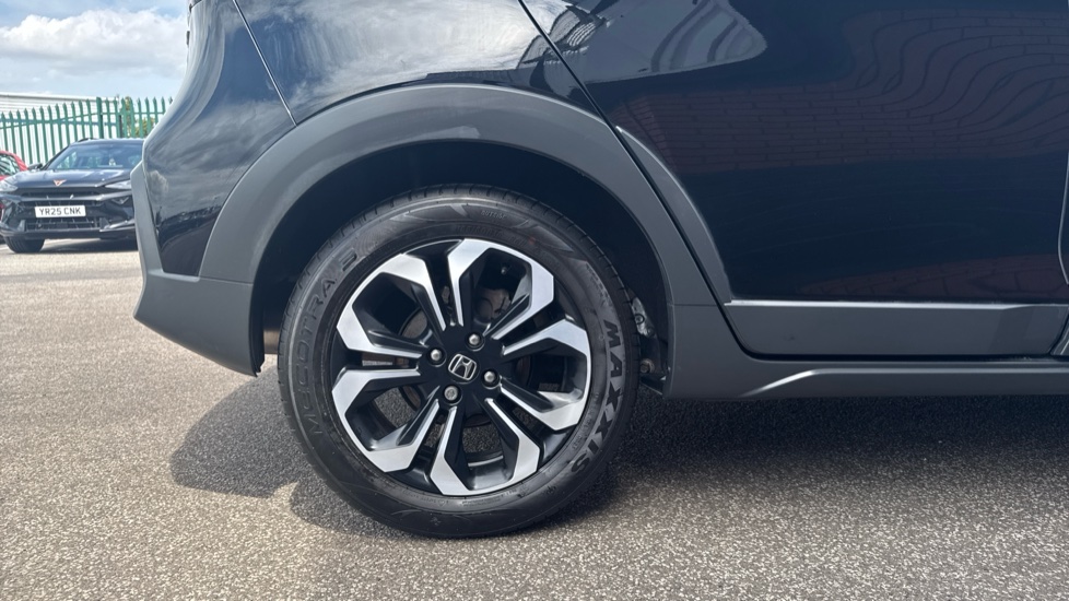 Honda Jazz 1.5 i-MMD Hybrid Crosstar EX 5dr eCVT Hybrid Hatchback - Image 9