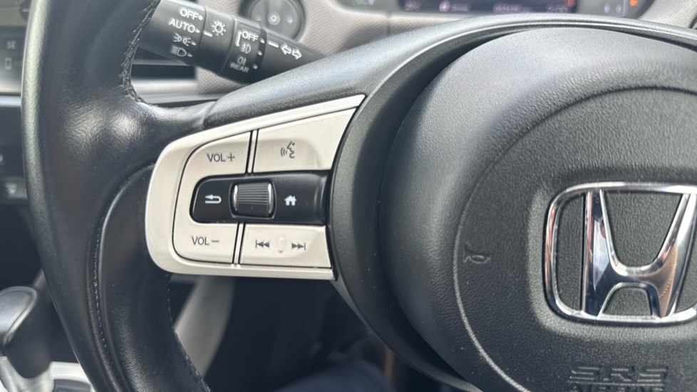 Honda Jazz 1.5 i-MMD Hybrid Crosstar EX 5dr eCVT Hybrid Hatchback - Image 14