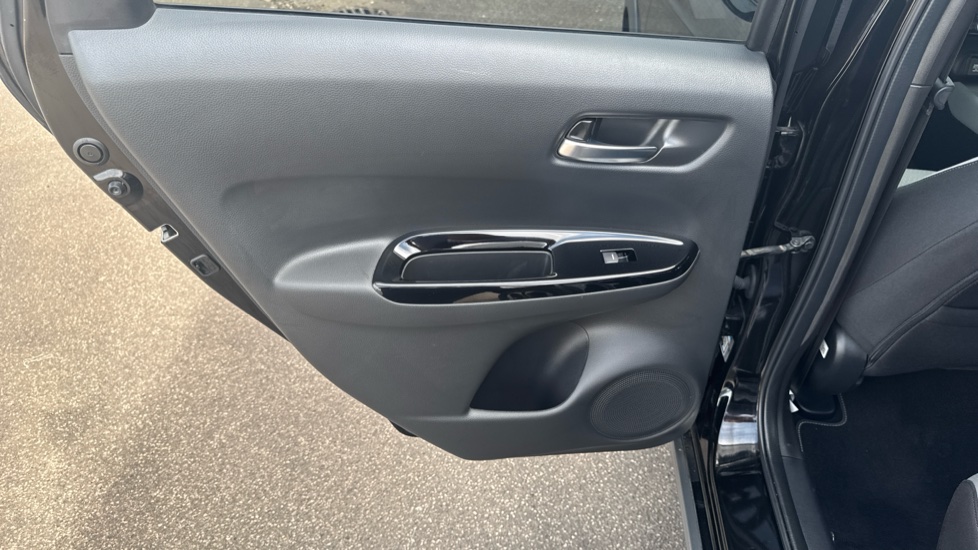 Honda Jazz 1.5 i-MMD Hybrid Crosstar EX 5dr eCVT Hybrid Hatchback - Image 29