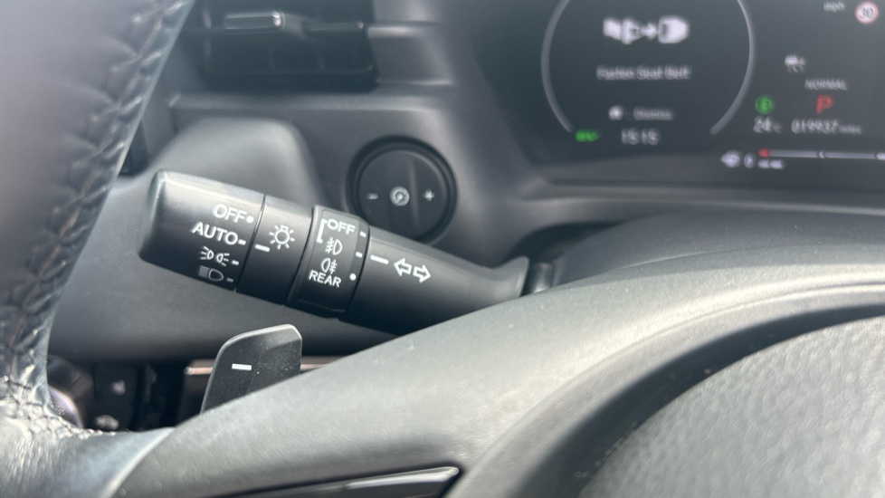 Honda HR-V 1.5 eHEV Advance 5dr CVT Hybrid Hatchback - Image 13