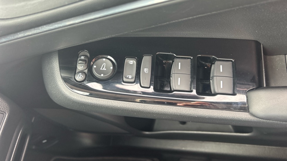 Honda HR-V 1.5 eHEV Advance 5dr CVT Hybrid Hatchback - Image 19
