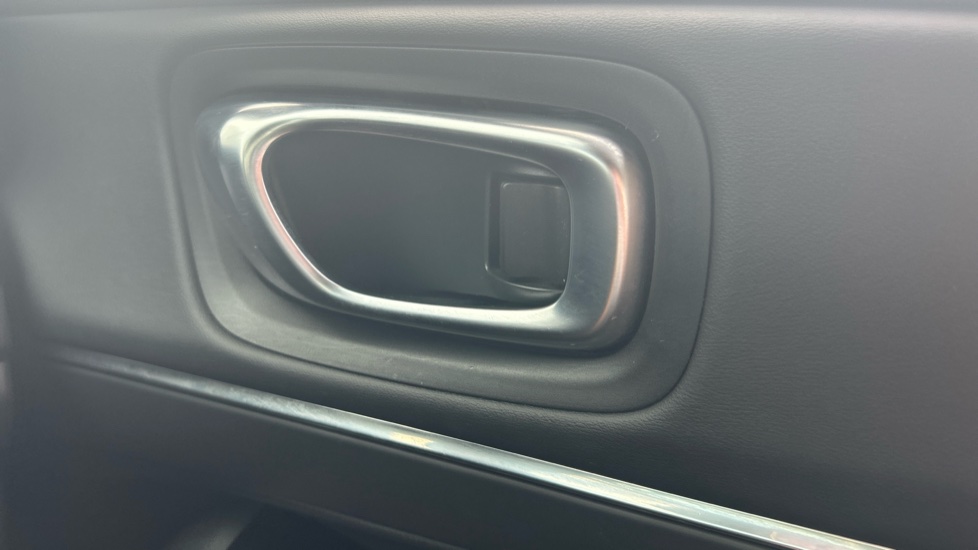 Honda HR-V 1.5 eHEV Advance 5dr CVT Hybrid Hatchback - Image 20