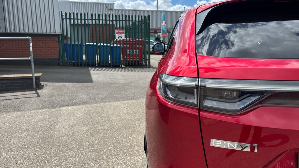 Honda E Ny1 150kW Elegance 69kWh 5dr Auto Electric Hatchback - Image 17