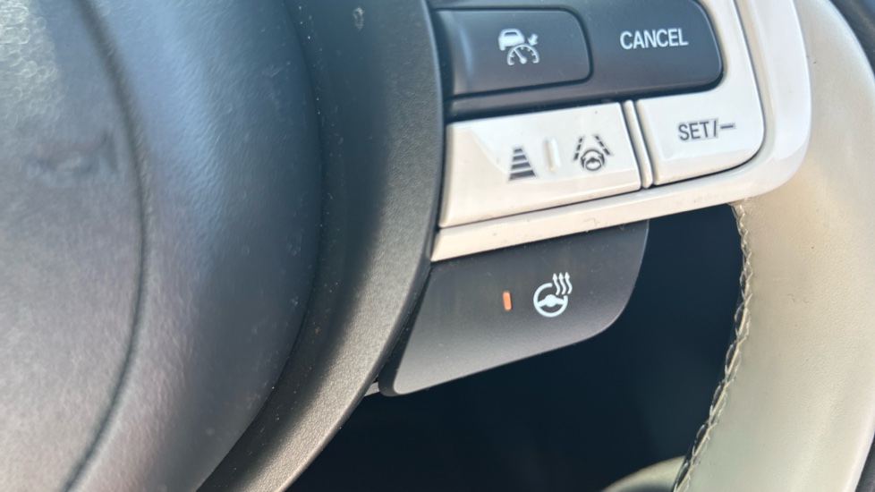 Honda Jazz 1.5 i-MMD Hybrid EX 5dr eCVT Hybrid Hatchback - Image 16