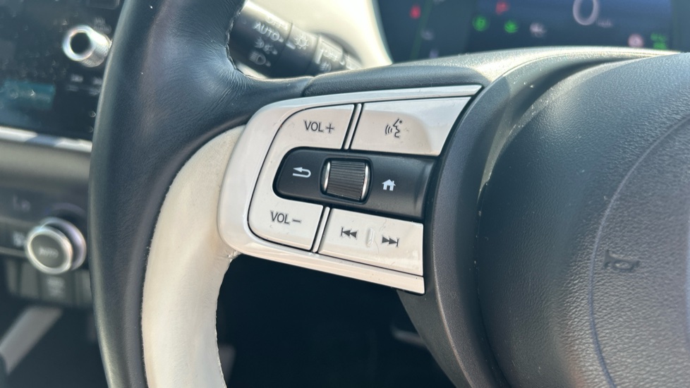 Honda Jazz 1.5 i-MMD Hybrid EX 5dr eCVT Hybrid Hatchback - Image 17