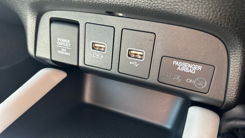Honda Jazz 1.5 i-MMD Hybrid EX 5dr eCVT Hybrid Hatchback - Image 23