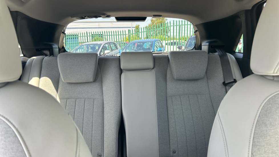 Honda Jazz 1.5 i-MMD Hybrid EX 5dr eCVT Hybrid Hatchback - Image 31