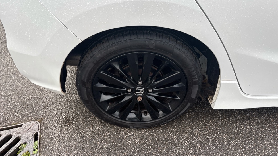 Honda Jazz 1.5 i-VTEC Sport 5dr CVT Petrol Hatchback - Image 18