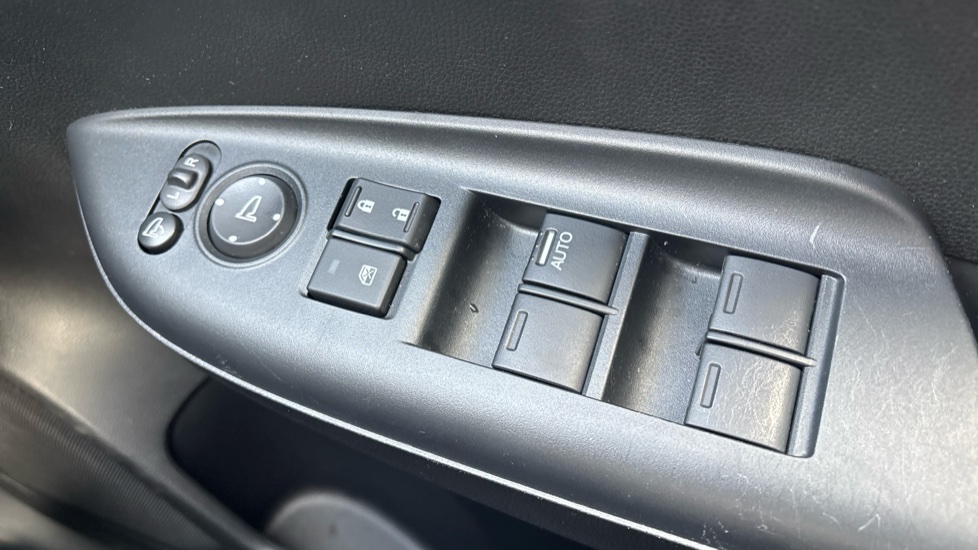 Honda Jazz 1.5 i-VTEC Sport 5dr CVT Petrol Hatchback - Image 25