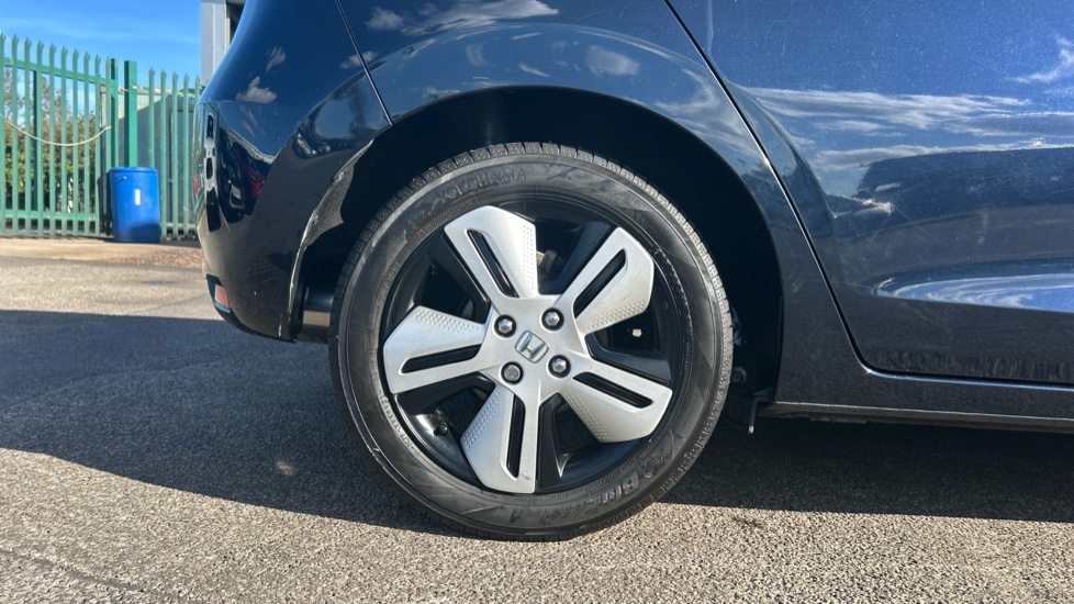Honda Jazz 1.5 i-MMD Hybrid EX 5dr eCVT Hybrid Hatchback - Image 9