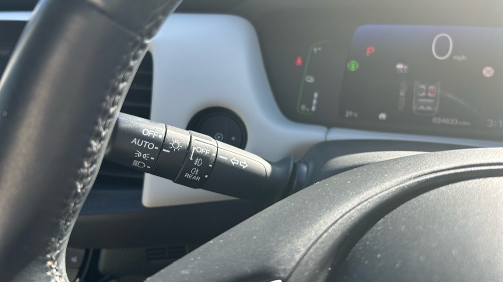 Honda Jazz 1.5 i-MMD Hybrid EX 5dr eCVT Hybrid Hatchback - Image 13