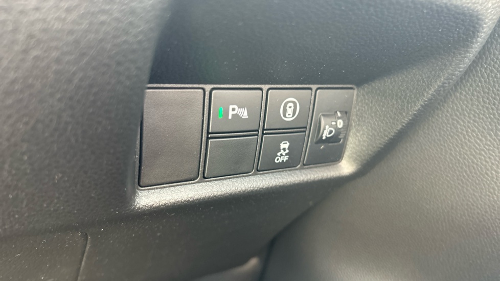 Honda Jazz 1.5 i-MMD Hybrid EX 5dr eCVT Hybrid Hatchback - Image 18