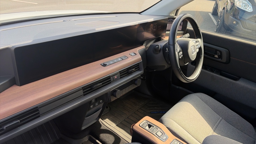 Honda Honda E 113kW Advance 36kWh 5dr Auto Electric Hatchback - Image 2