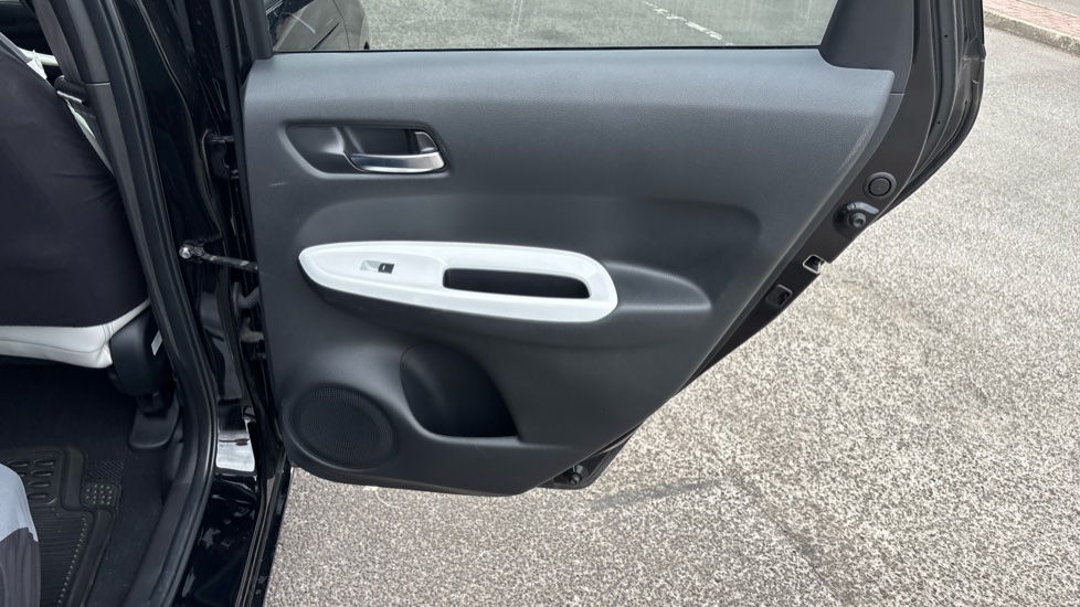 Honda Jazz 1.5 i-MMD Hybrid EX 5dr eCVT Hybrid Hatchback - Image 18