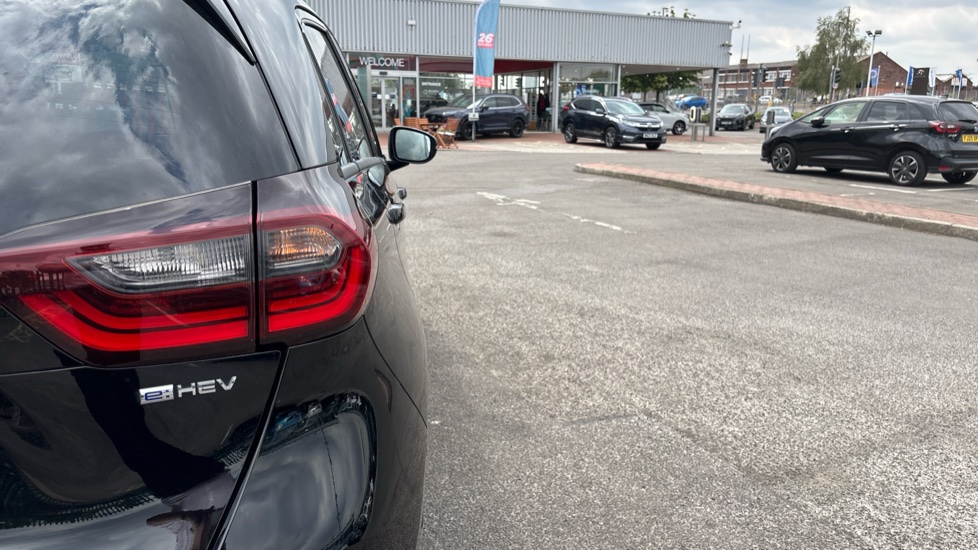 Honda Jazz 1.5 i-MMD Hybrid EX 5dr eCVT Hybrid Hatchback - Image 22