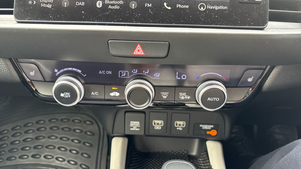 Honda Jazz 1.5 i-MMD Hybrid EX 5dr eCVT Hybrid Hatchback - Image 29