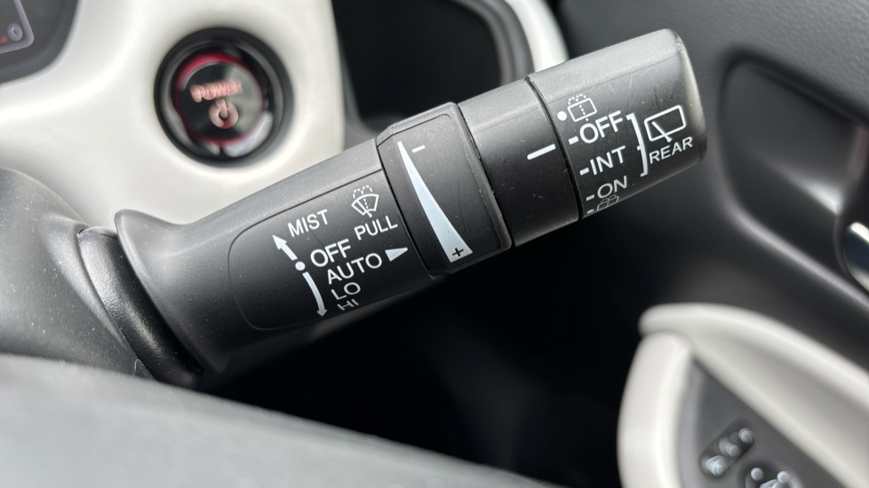 Honda Jazz 1.5 i-MMD Hybrid EX 5dr eCVT Hybrid Hatchback - Image 36