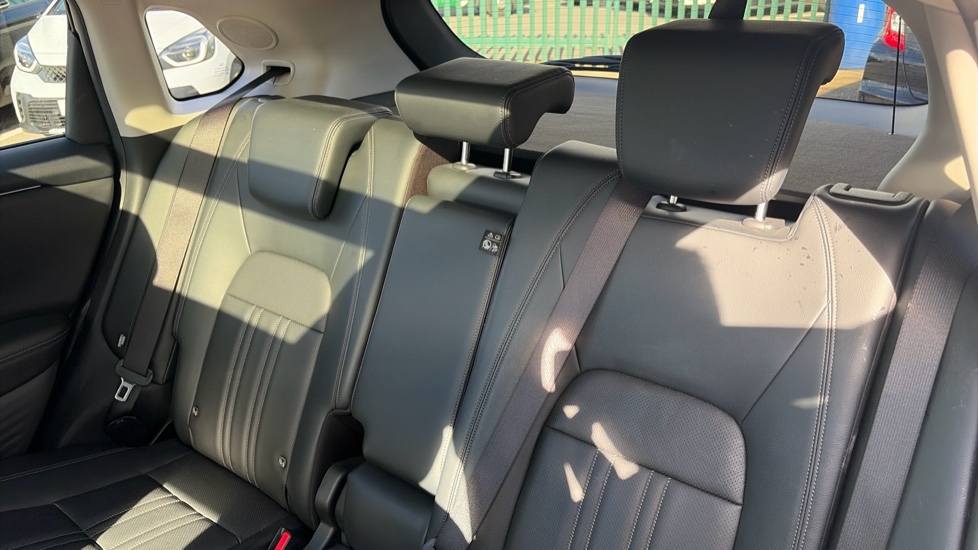 Honda Zr-V 2.0 eHEV Advance 5dr CVT Hybrid Estate - Image 8