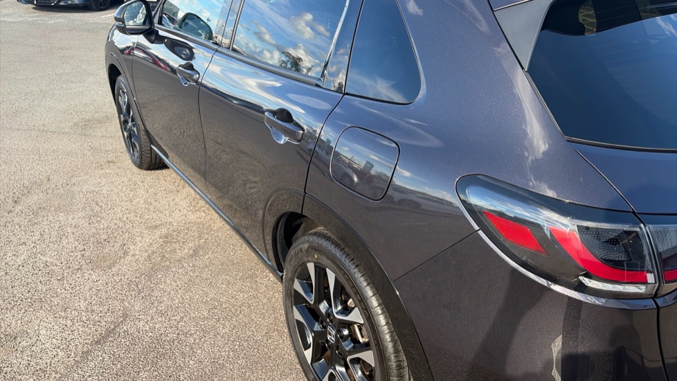 Honda Zr-V 2.0 eHEV Advance 5dr CVT Hybrid Estate - Image 39