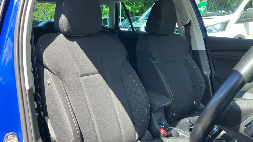 Skoda Kamiq 1.0 TSI 95 SE Drive 5dr Petrol Hatchback - Image 8